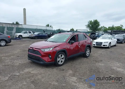 2021 Toyota Rav4 Xle из США, поврежденный, VIN JTMP1RFV4MD070361